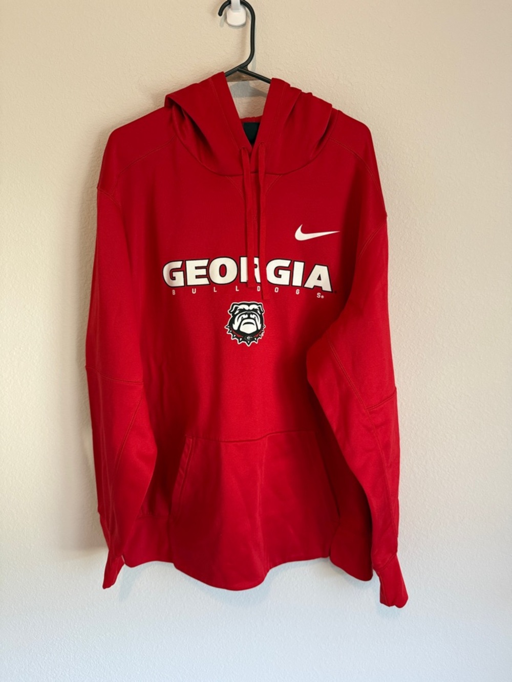Nike Red Georgia Bulldogs Hoodie with White Logo